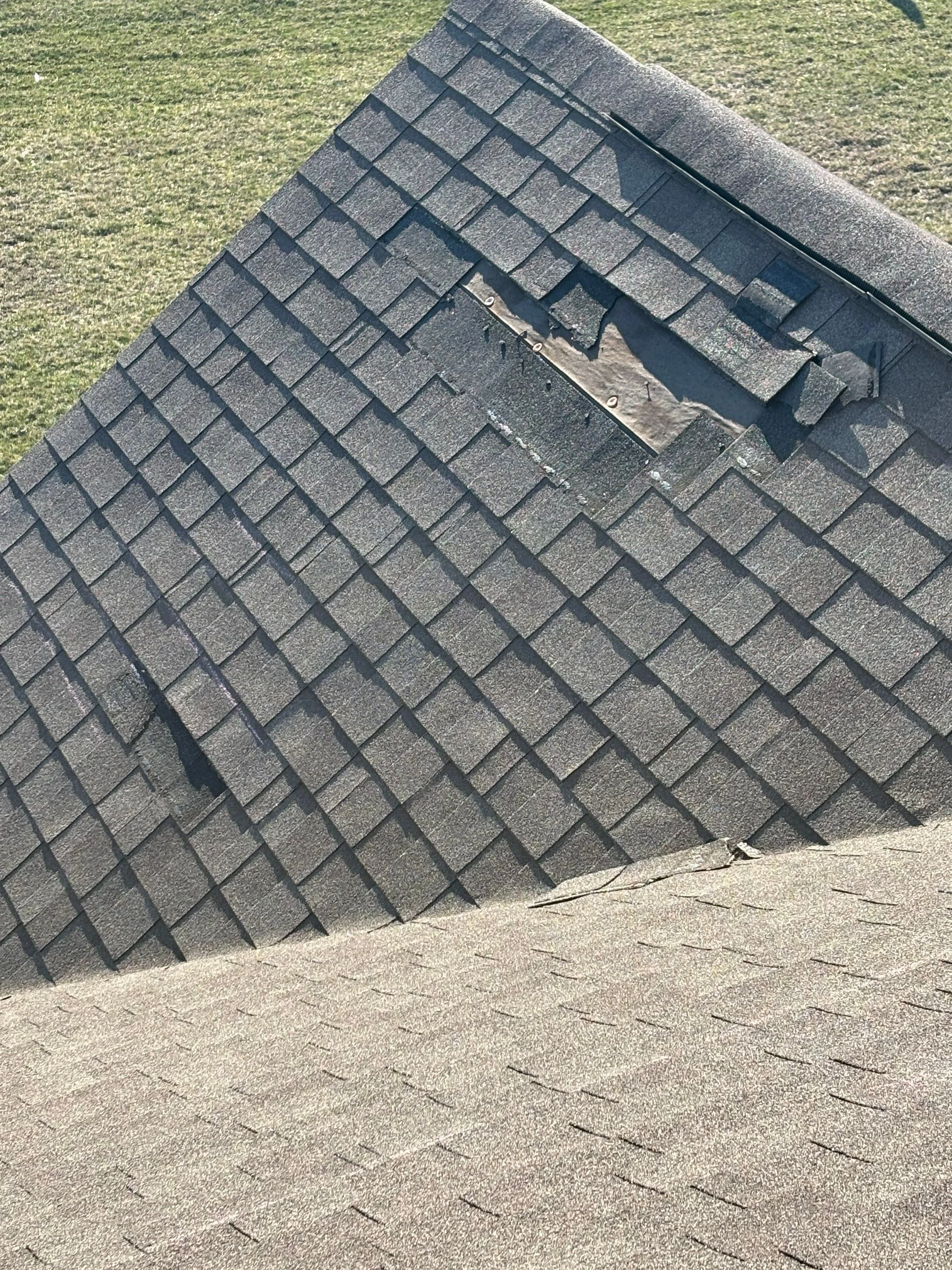 Metal Roof Warning Signs for Innisbrooke Homeowners